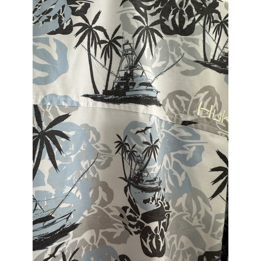Huk Button-Up Shirt Mens‎ Size XL Blue Short Sleeve Fishing Graphic Print Casual - Picture 6 of 9